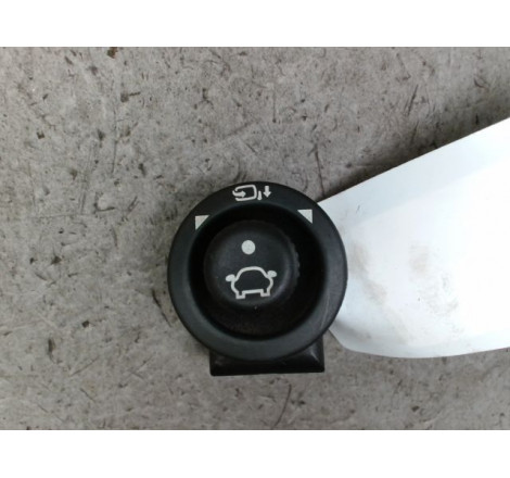 COMMANDE RETROVISSEUR EXT ELECTRIQUE