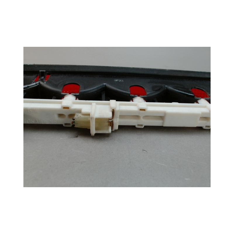 FEUX STOP SUPPLEMENTAIRE SUZUKI SWIFT