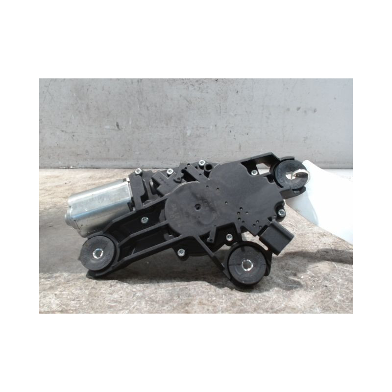 MOTEUR ESSUIE-GLACE ARRIERE FORD FOCUS 05-07