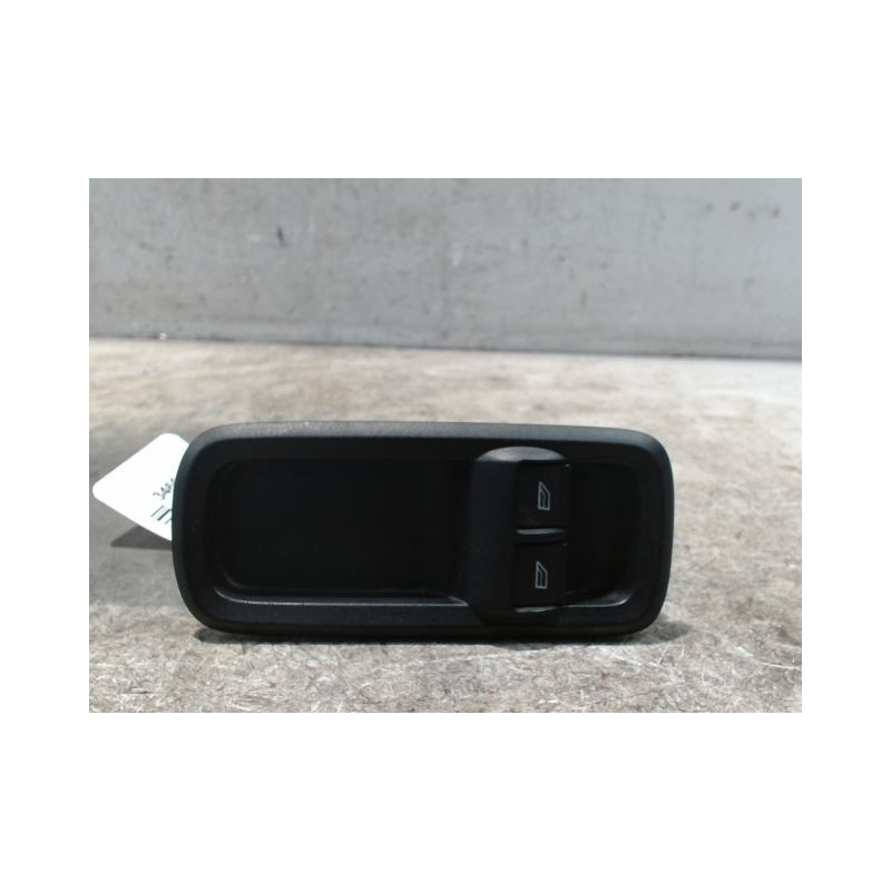 COMMANDE LEVE-GLACE PORTE AVG FORD FIESTA