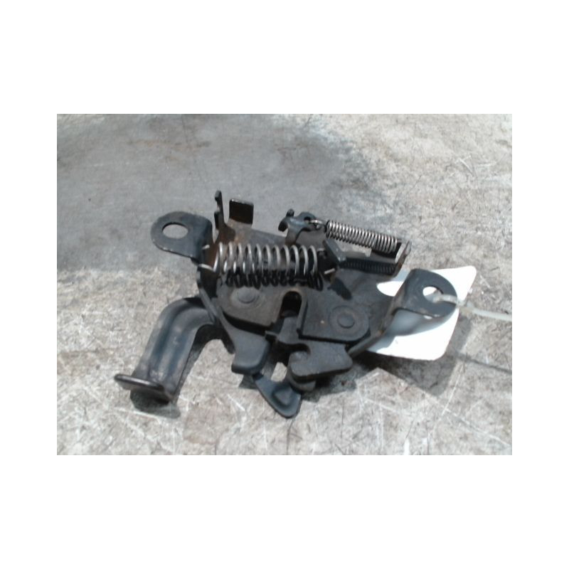 SERRURE CAPOT TOYOTA YARIS 2005-