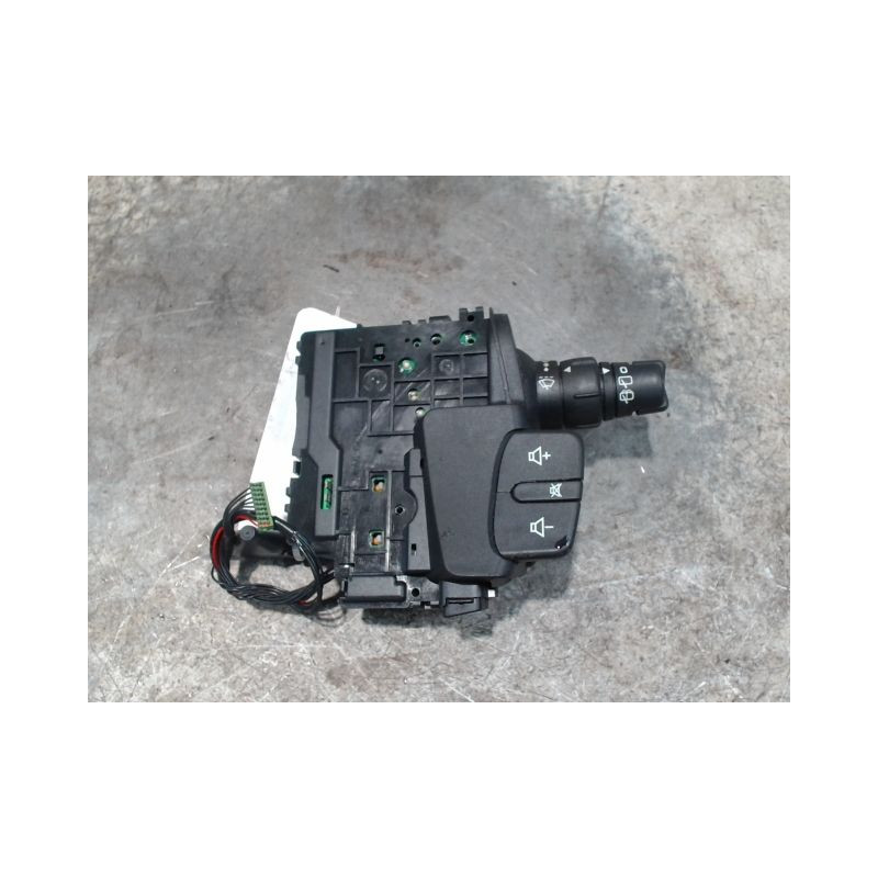 COMMANDE ESSUIE GLACE RENAULT MEGANE SCENIC