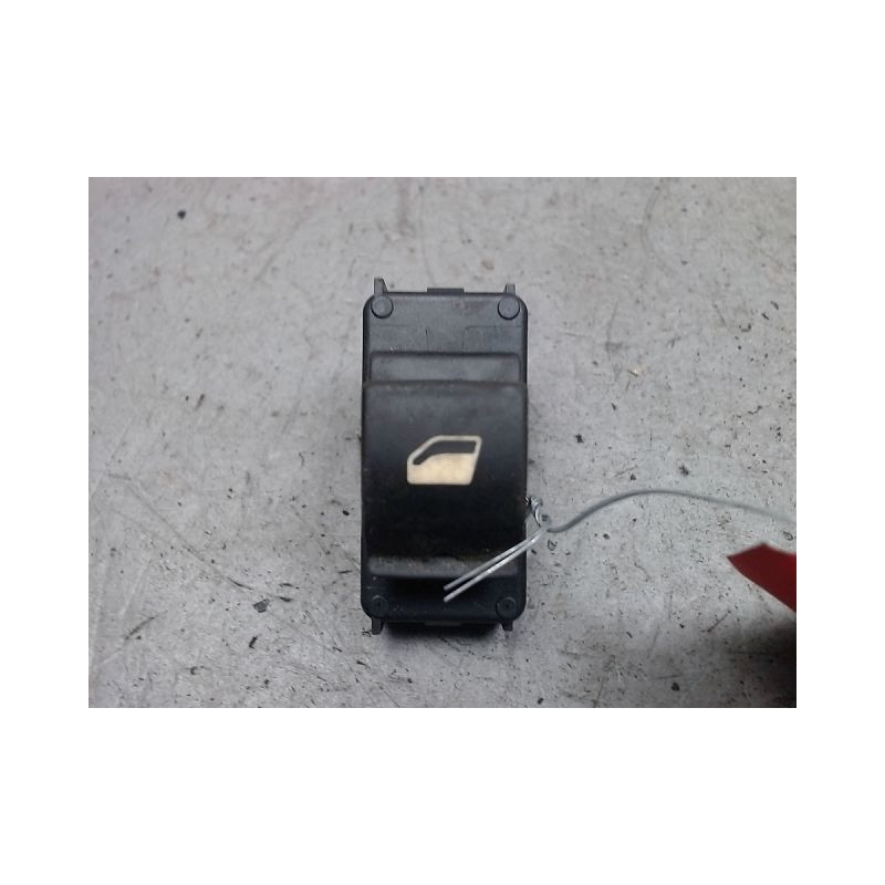 COMMANDE LEVE-GLACE PORTE ARG PEUGEOT 5008 1 PHASE 1 1.6 HDI - 16V T