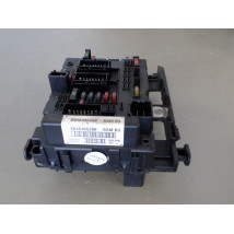 BOITE A FUSIBLES PEUGEOT 206 5P