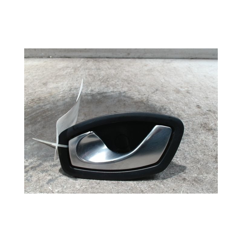 POIGNEE INTERIEURE PORTE ARRIERE GAUCHE RENAULT CLIO IV