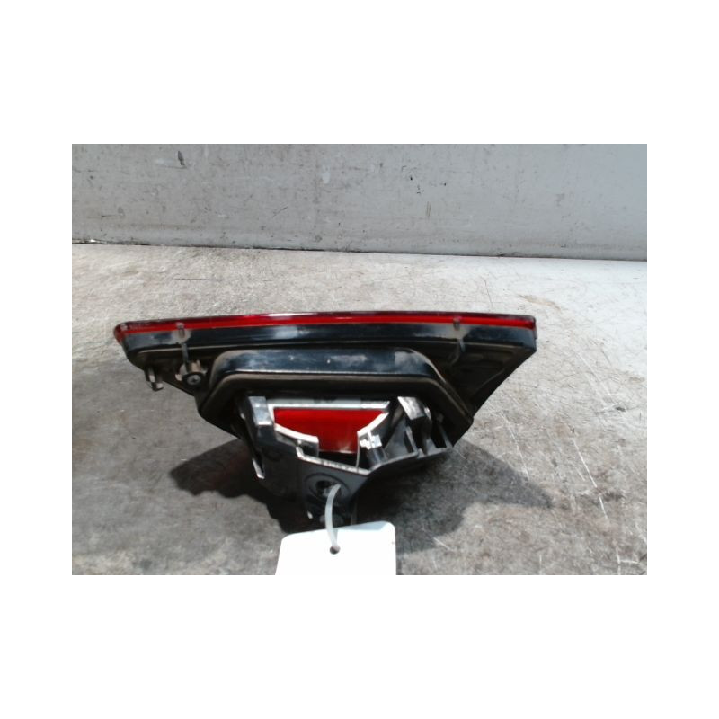 FEU ARRIERE INTERIEUR GAUCHE RENAULT CLIO IV