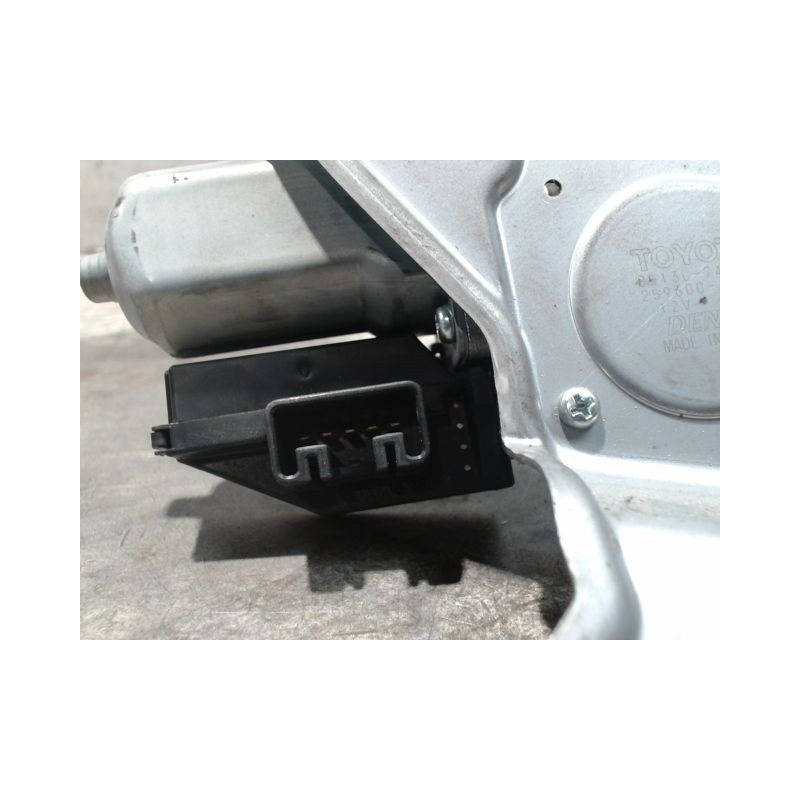 MOTEUR ESSUIE-GLACE ARRIERE TOYOTA IQ 2008-