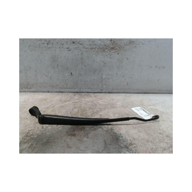 BRAS ESSUIE-GLACE AVANT GAUCHE TOYOTA IQ 2008-