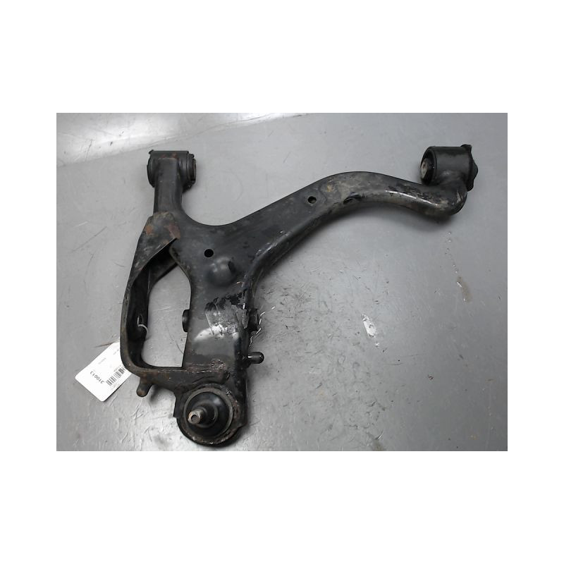 TRIANGLE INFERIEUR AVANT DROIT LAND ROVER R.ROVER