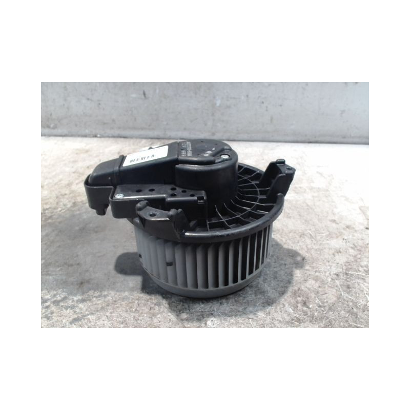 MOTEUR VENTILATEUR CHAUFFAGE TOYOTA AURIS 2010-
