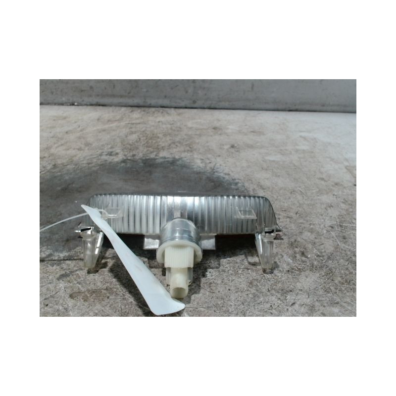 FEUX STOP SUPPLEMENTAIRE NISSAN MICRA