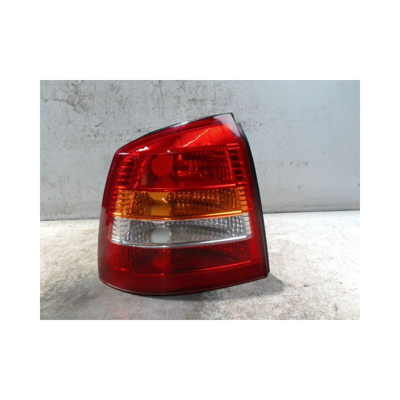 FEU ARRIERE GAUCHE  OPEL ASTRA 98-2004