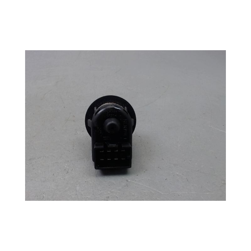 COMMANDE RETROVISSEUR EXTERIEUR ELECTRIQUE RENAULT CLIO ESTATE III Phase 2 2009-2012