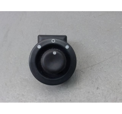 COMMANDE RETROVISSEUR EXT ELECTRIQUE