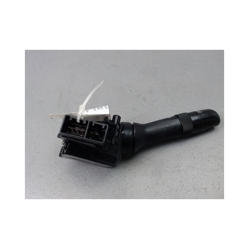 COMMANDE ESSUIE GLACE TOYOTA PRIUS 2004-