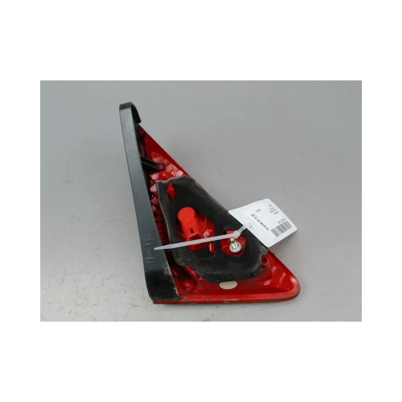 FEU ARRIERE INTERIEUR DROIT PEUGEOT 3008 BREAK I Phase 1 2009-2013