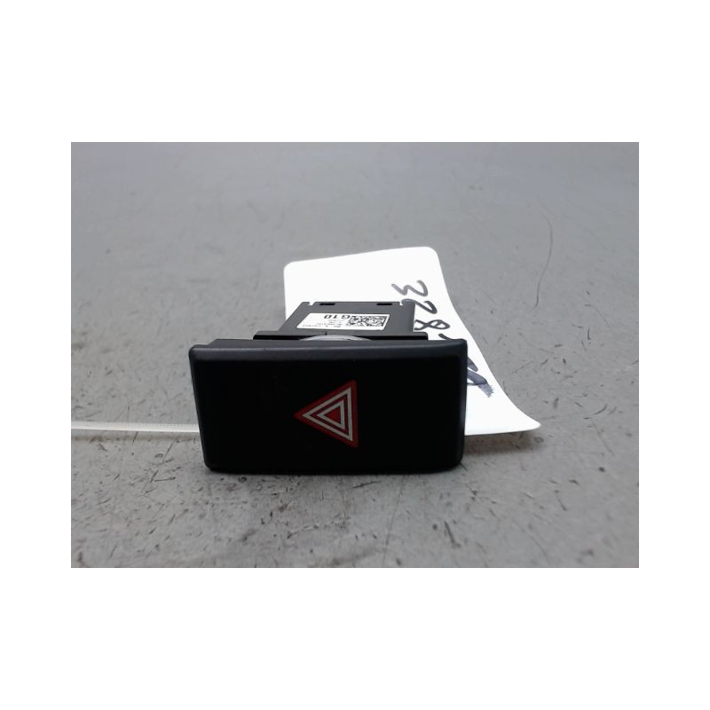 BOUTON DE WARNING KIA PICANTO