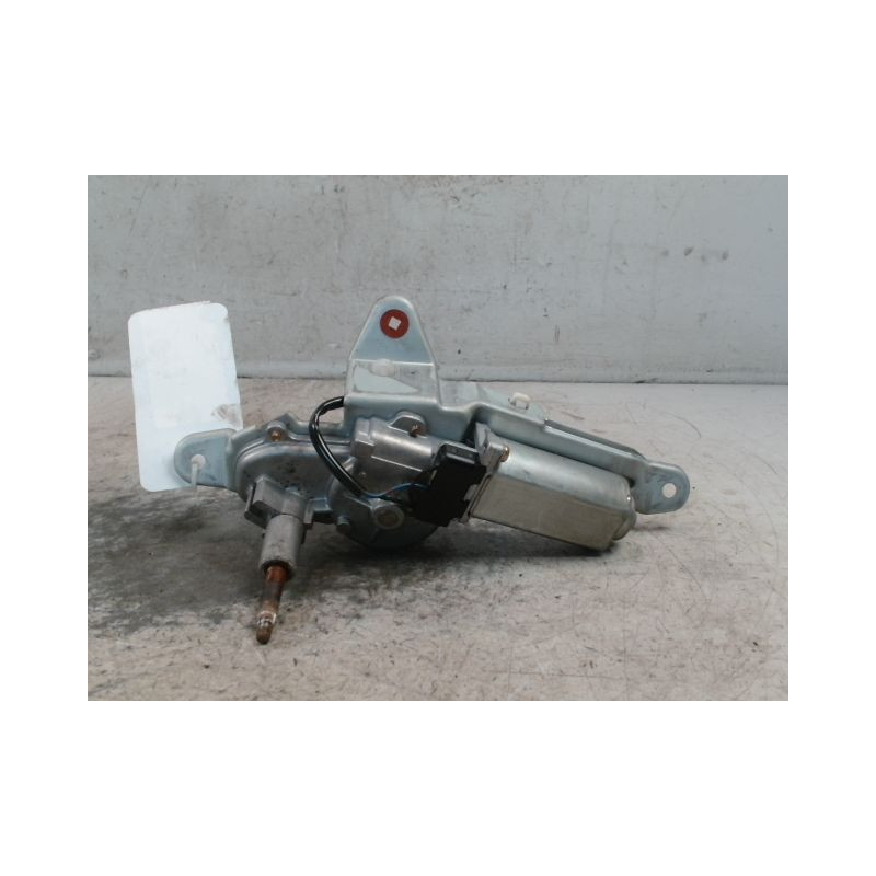MOTEUR ESSUIE-GLACE ARRIERE TOYOTA YARIS -2003
