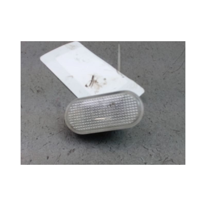 REPETITEUR AILE GAUCHE NISSAN MICRA III Phase 3 2007-2010