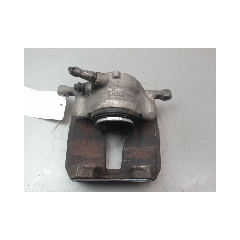 ETRIER DE FREIN AVANT GAUCHE MERCEDES CLASSE B 2008-