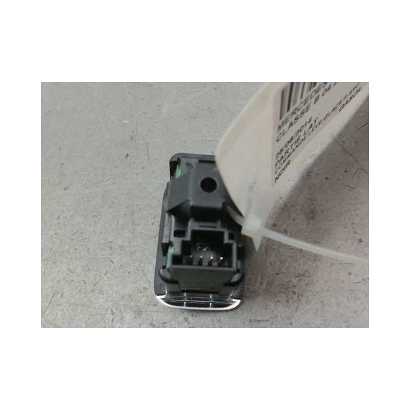COMMANDE LEVE-GLACE PORTE ARG MERCEDES CLASSE B 2008-