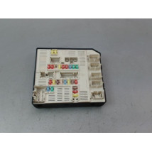 PLATINE FUSIBLE AVANT RENAULT MEGANE III Phase 1 2008-2012