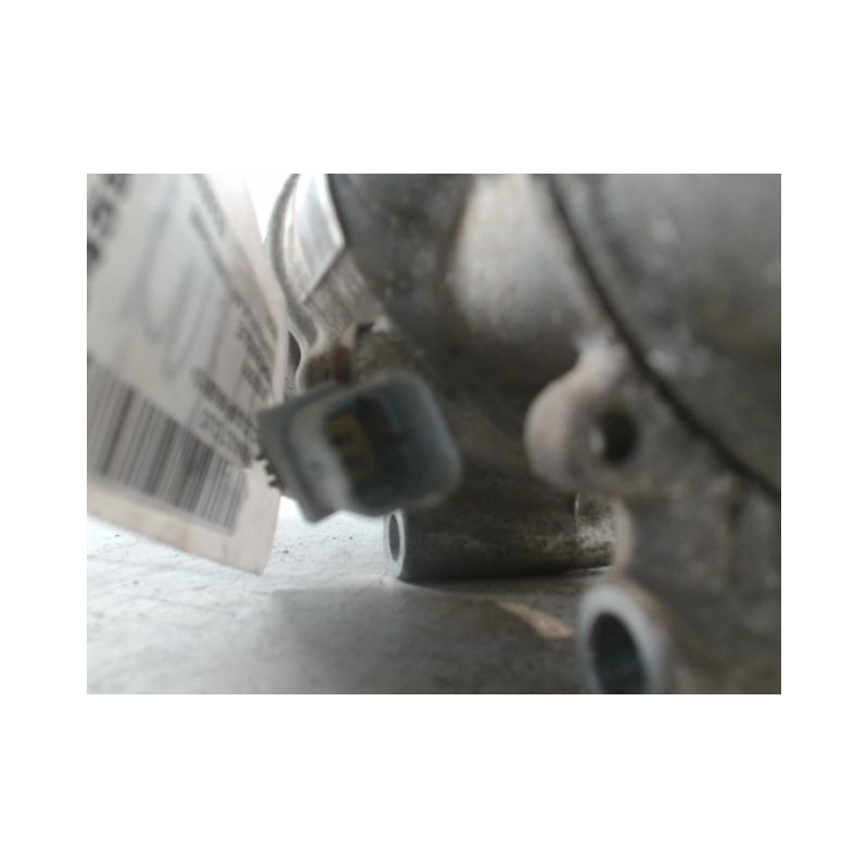 COMPRESSEUR AIR CONDITIONNE RENAULT CLIO III 2010-