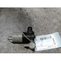 POMPE LAVE-GLACE AVANT TOYOTA AURIS 2010-