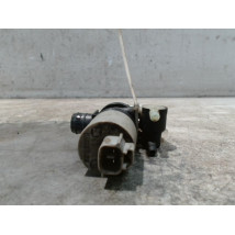 POMPE LAVE-GLACE AVANT TOYOTA AURIS 2010-