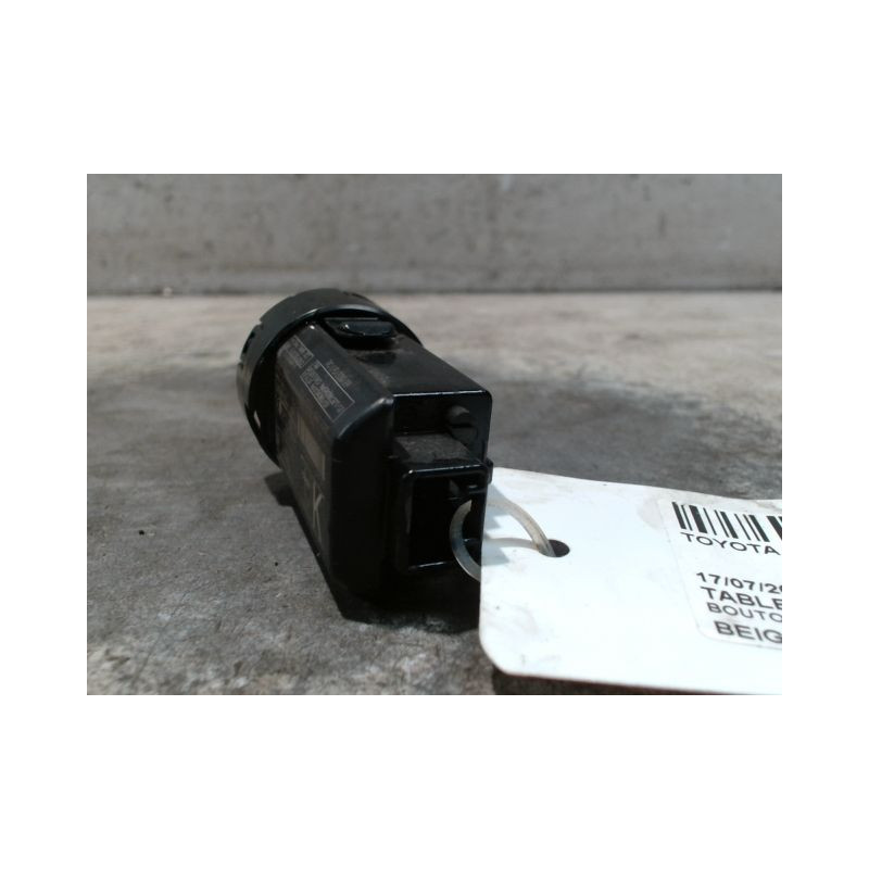 BOUTON DE DEMARRAGE TOYOTA AURIS 2010-