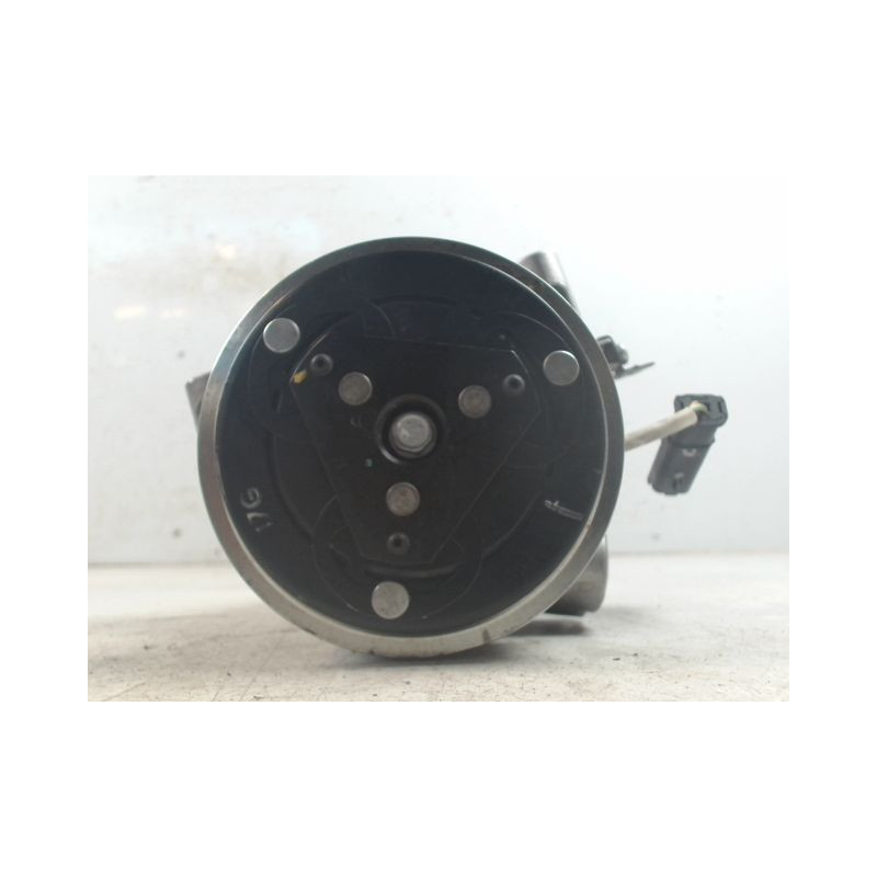 COMPRESSEUR AIR CONDITIONNE TOYOTA AYGO 5P