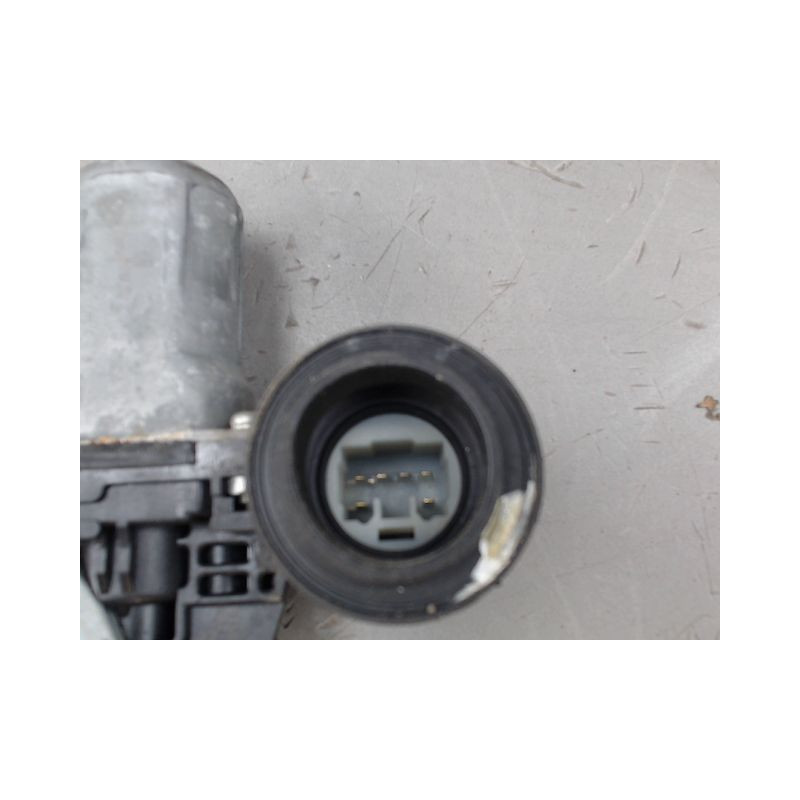 MECANISME LEVE-GLACE AVANT GAUCHE SUZUKI SWIFT