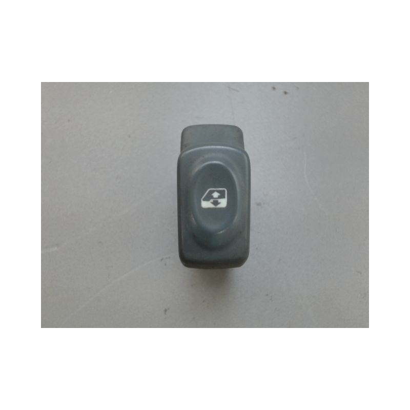 COMMANDE LEVE-GLACE PORTE AVD RENAULT TWINGO