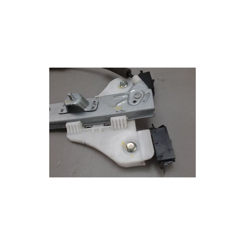 MECANISME LEVE-GLACE ARRIERE DROIT HYUNDAI I20