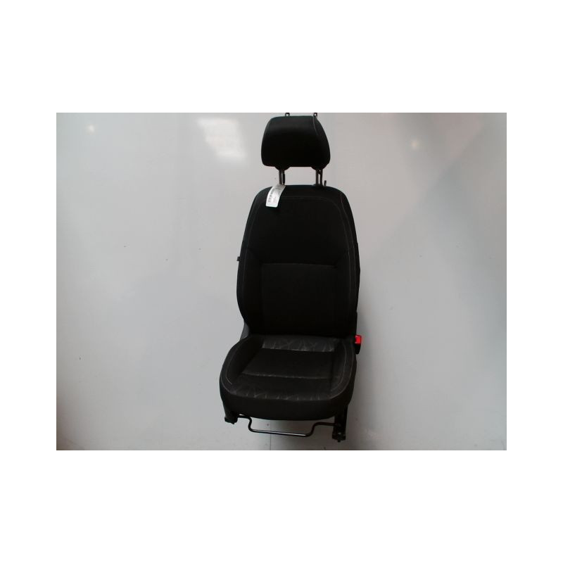 SIEGE AVANT DROIT SKODA RAPID