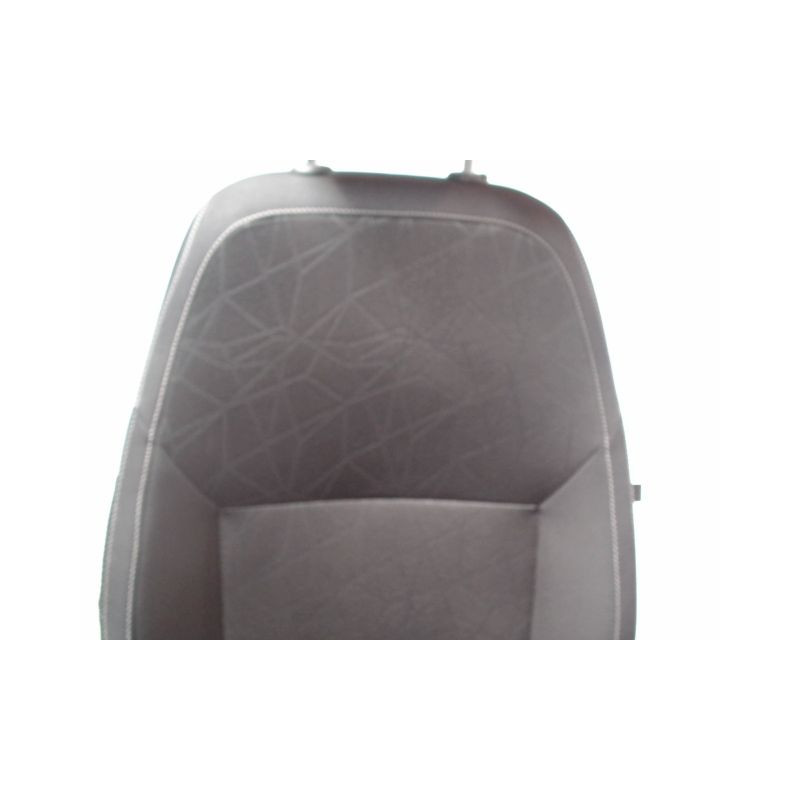 SIEGE AVANT GAUCHE SKODA RAPID