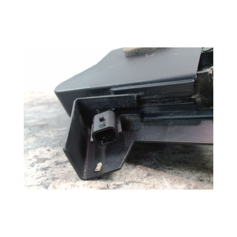 SYSTEME CONDAMNATION AVANT DROIT DACIA SANDERO 2008-
