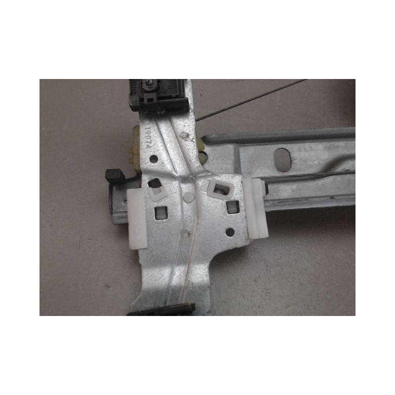 MECANISME LEVE-GLACE AVANT DROIT PEUGEOT 207