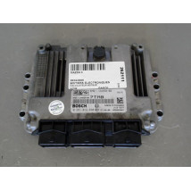 CALCULATEUR MOTEUR MAZDA 3