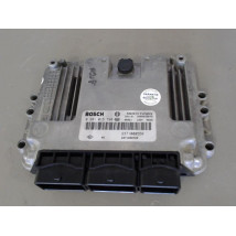 CALCULATEUR MOTEUR RENAULT MEGANE