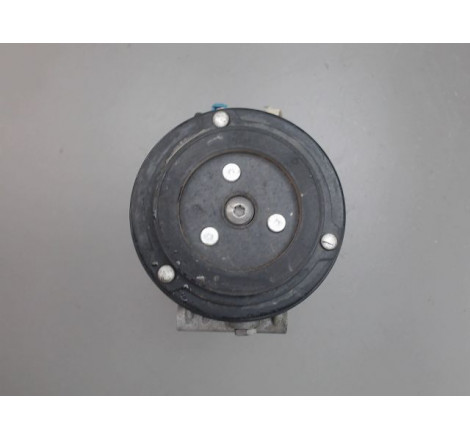 COMPRESSEUR AIR CONDITIONNE
