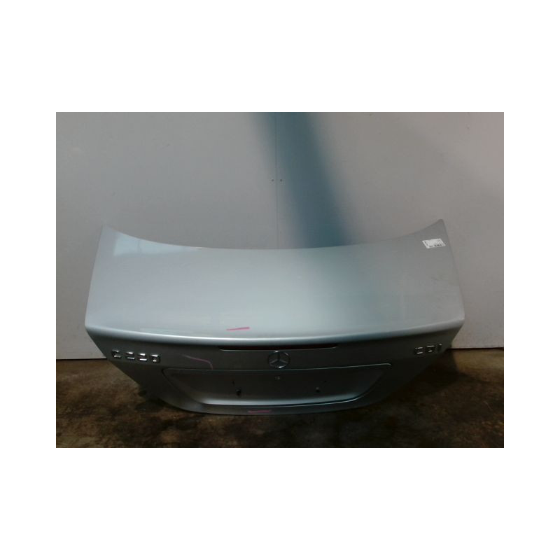 COFFRE ARRIERE MERCEDES CLASSE C 2004-
