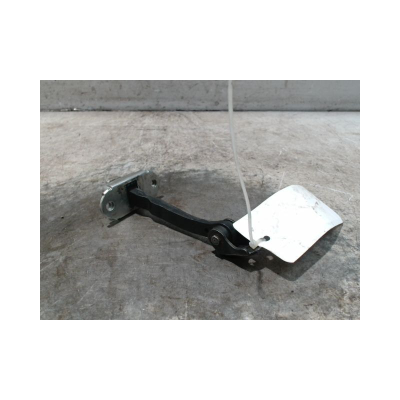 TIRANT PORTE AVANT GAUCHE NISSAN QHASQAI 2007-