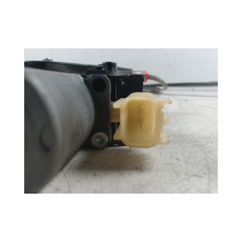MECANISME+MOTEUR LEVE-GLACE AVANT DROIT FORD FIESTA