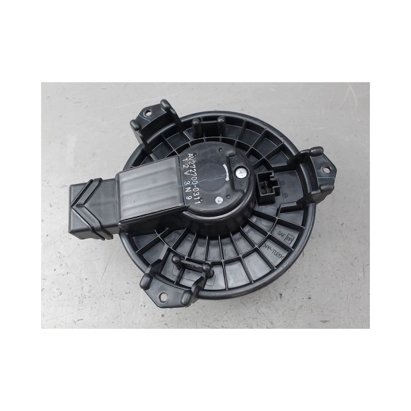 MOTEUR VENTILATEUR CHAUFFAGE SUZUKI SWIFT