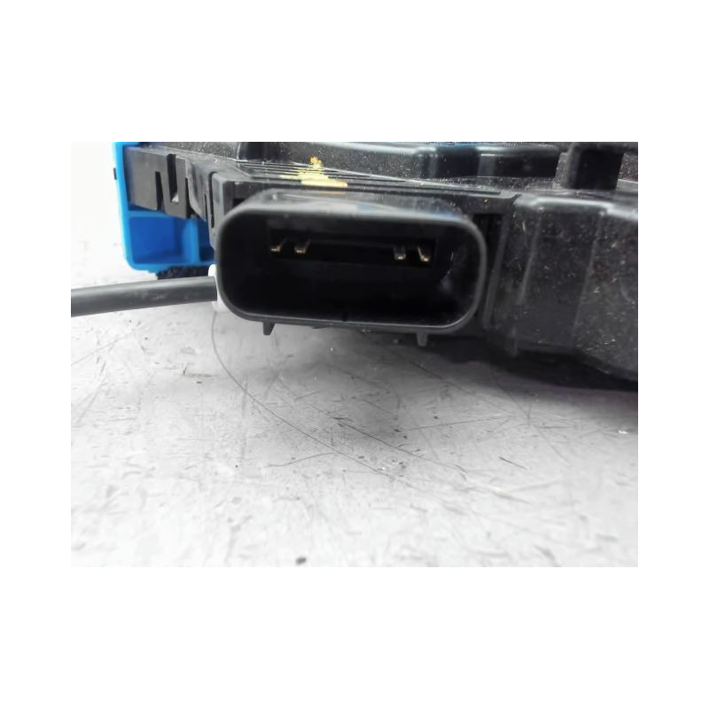 SYSTEME CONDAMNATION ARRIERE GAUCHE KIA CEE-D