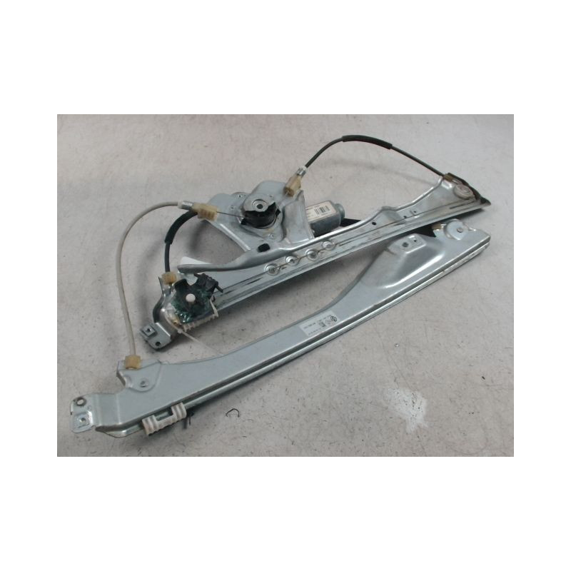 MECANISME+MOTEUR LEVE-GLACE AVANT GAUCHE RENAULT CLIO III 2010-