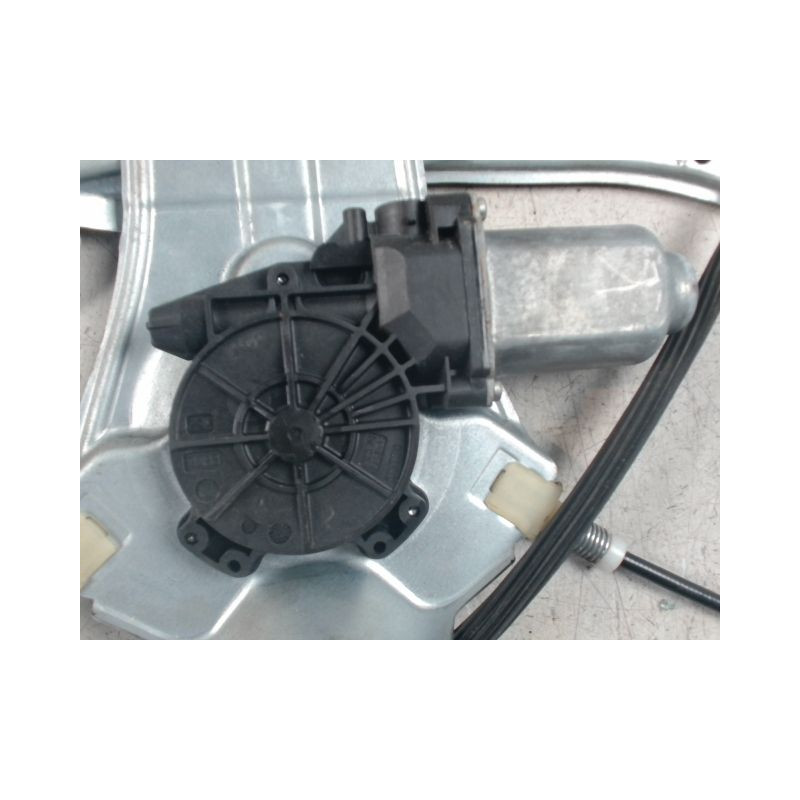 MECANISME+MOTEUR LEVE-GLACE AVANT GAUCHE RENAULT CLIO III 2010-