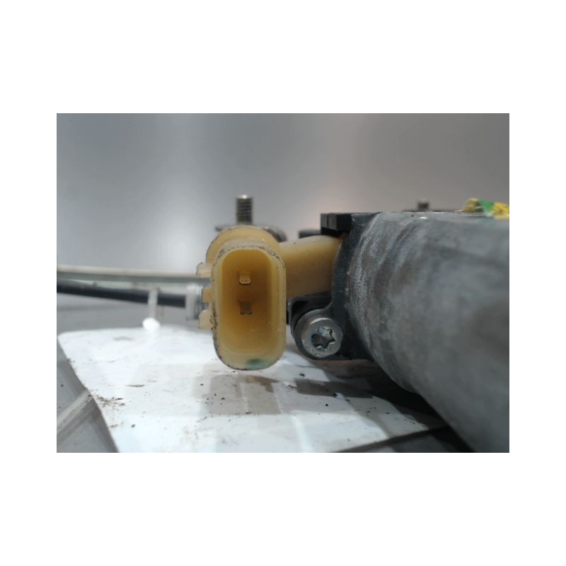 MECANISME+MOTEUR LEVE-GLACE AVANT DROIT HYUNDAI I10