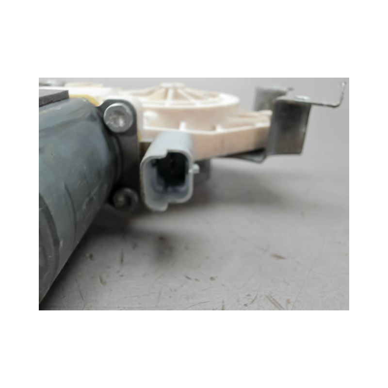 MECANISME LEVE-GLACE AVANT DROIT NISSAN MICRA